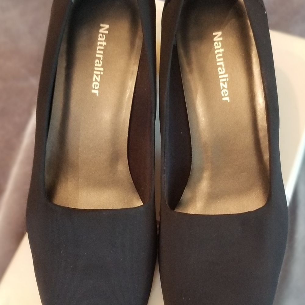 Size 11 M Naturalizer